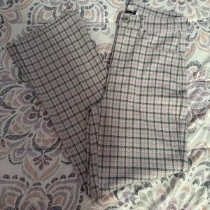 American Eagle Outfitters Women's Checkered Pants - Gray and White